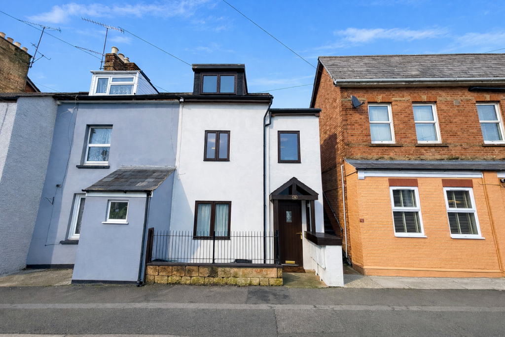 Huish, Yeovil, BA20