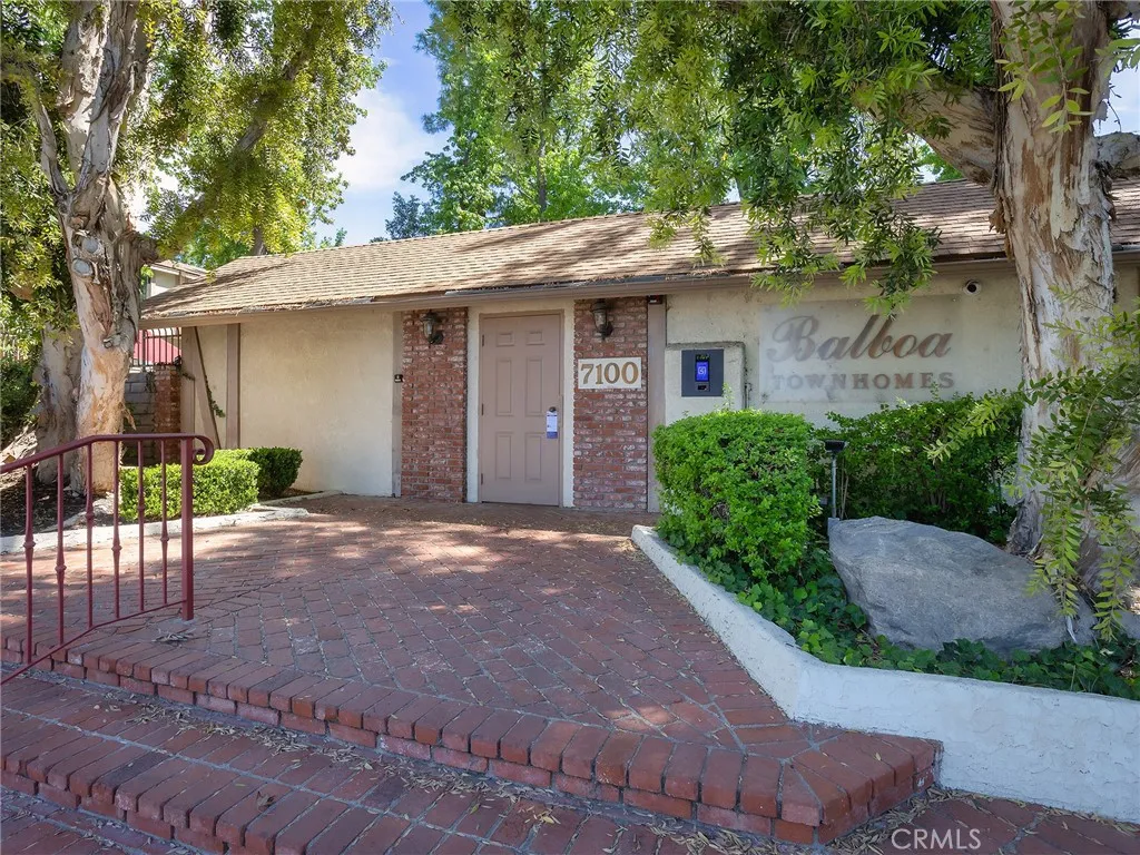 Additional image 5 of 7100 Balboa Boulevard Unit 805, Lake Balboa, CA 91406