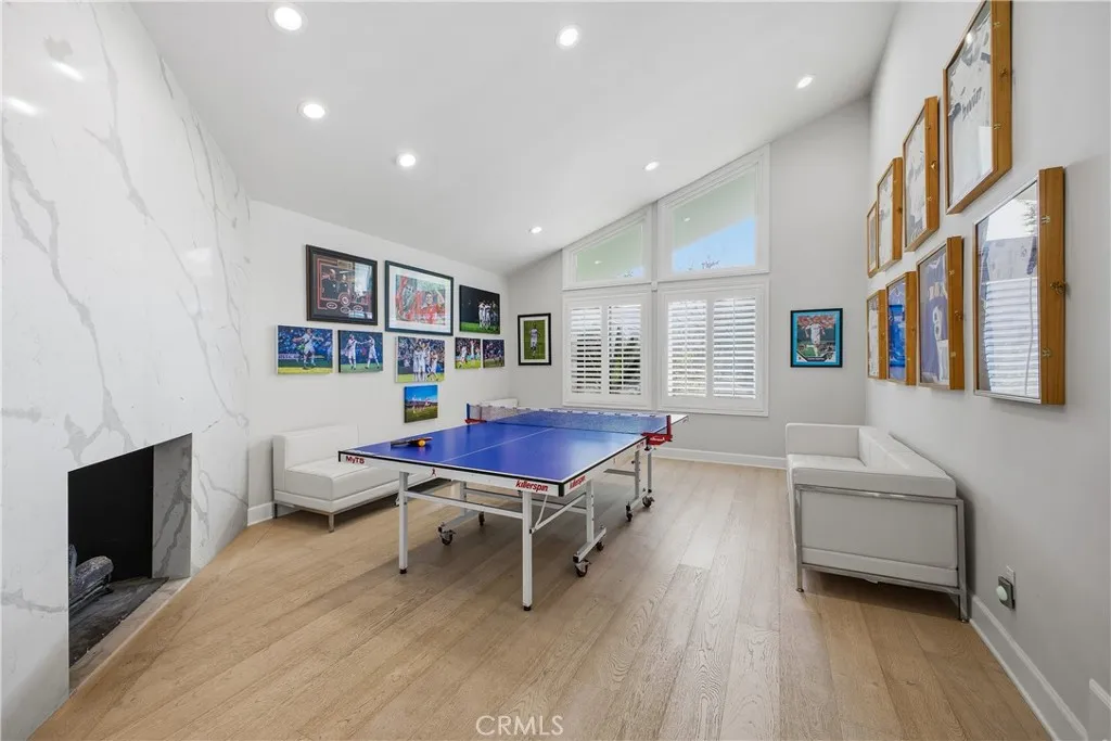 Additional image 8 of 9867 Whitwell Dr, Beverly Hills, CA 90210