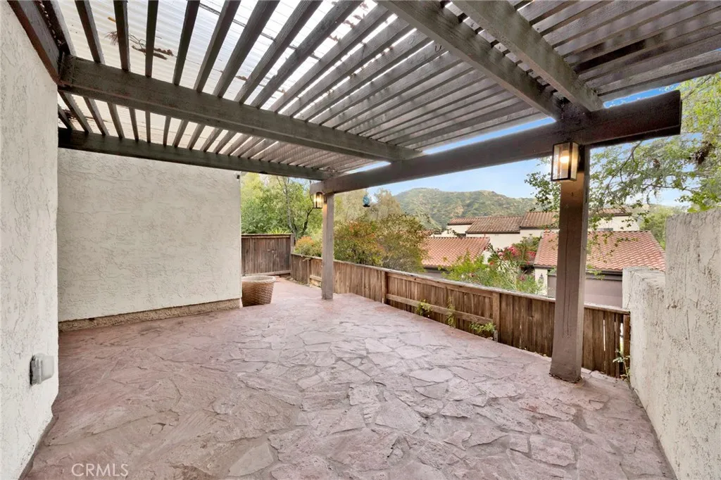 Additional image 71 of 69 Penhill Court, Glendale, CA 91206