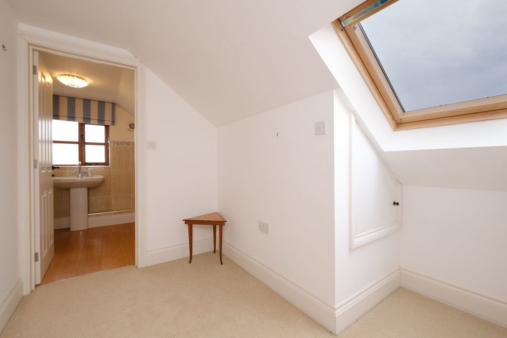 Additional image 21 of 5 bed detached house for saleYew Tree Close, Whitchurch, Ross-On-Wye, Herefordshire HR9
