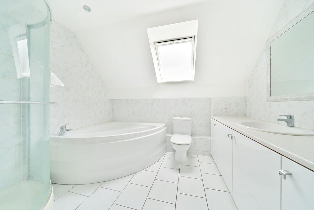 Additional image 15 of 4 bed detached house for saleHamm Court, Weybridge KT13