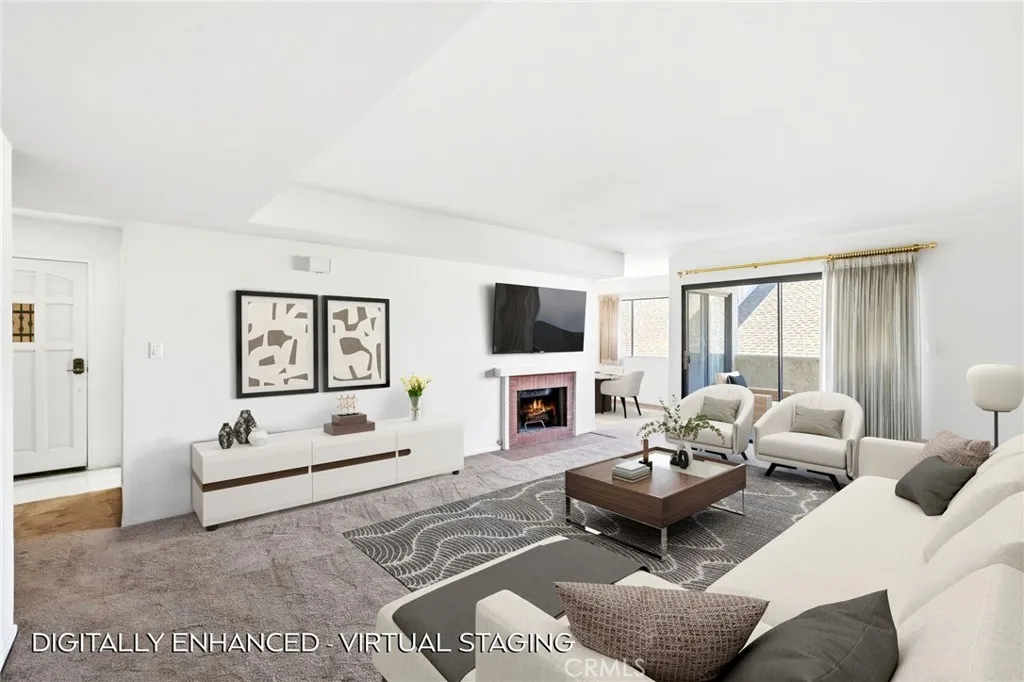 Additional image 2 of 7625 Reseda Blvd Unit 202, Reseda, CA 91335