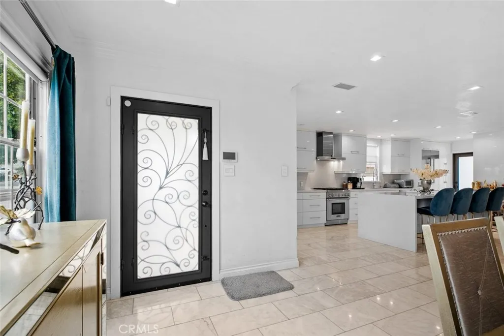 Additional image 54 of 2640 N Keystone Street, Burbank, CA 91504