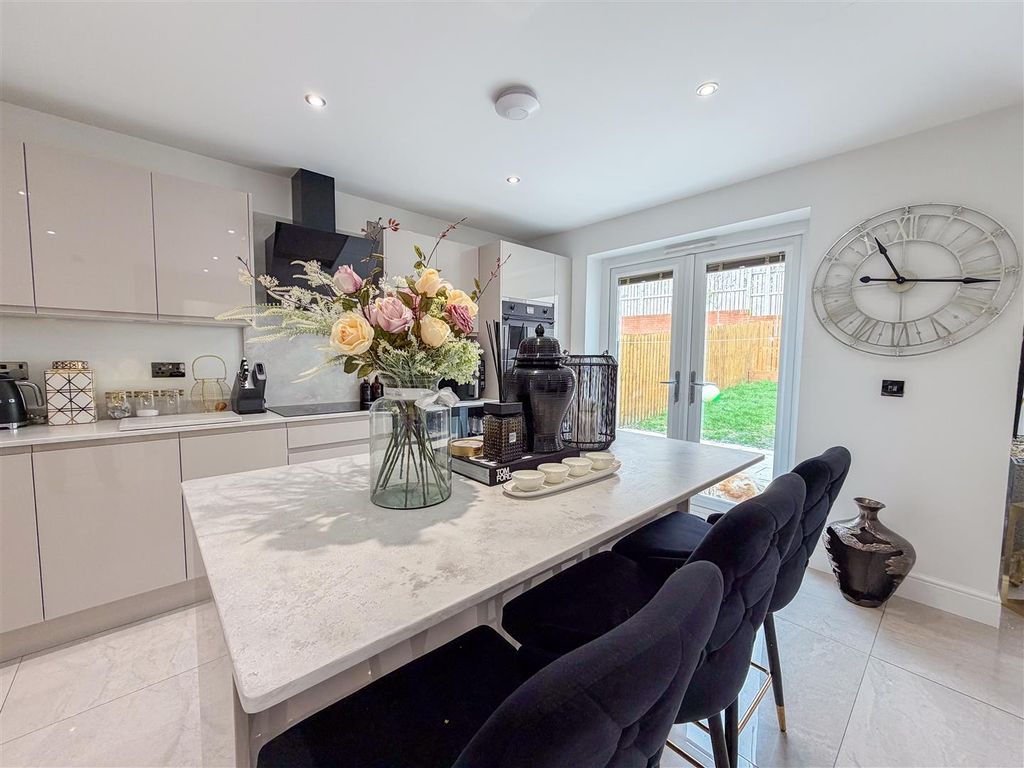Additional image 12 of 4 bed detached house for saleKiln Drive, Stewarton, Kilmarnock KA3