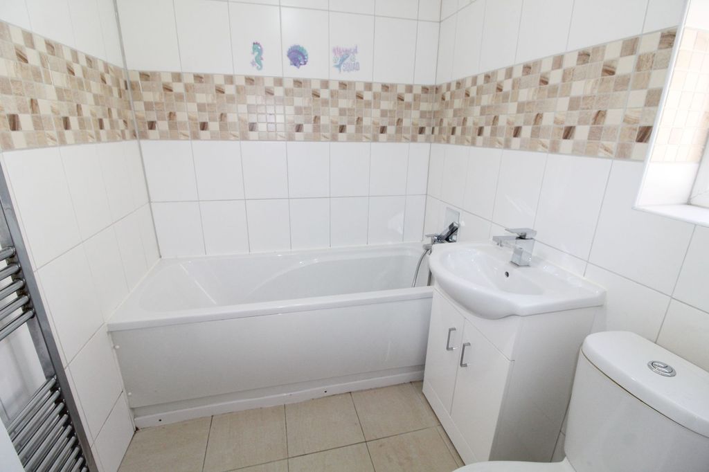 Additional image 3 of 2 bed terraced house to rentCoomassie Road, Blyth NE24