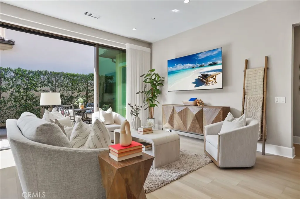 Additional image 60 of 130 Donati, Irvine, CA 92602