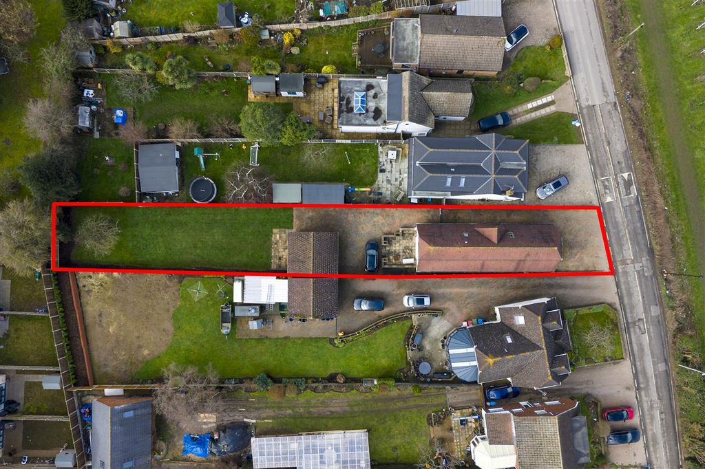 Additional image 2 of 5 bed detached house for saleLower Rainham Road, Rainham ME8