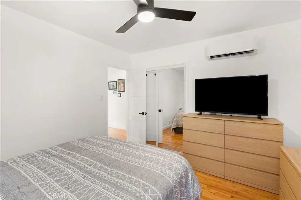 Additional image 18 of 527 W 106th Street, Los Angeles, CA 90044