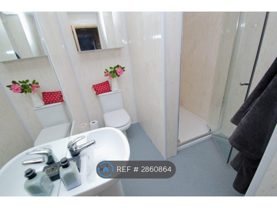 Additional image 9 of 5 bed flat to rentCemetery Road, Sheffield S11