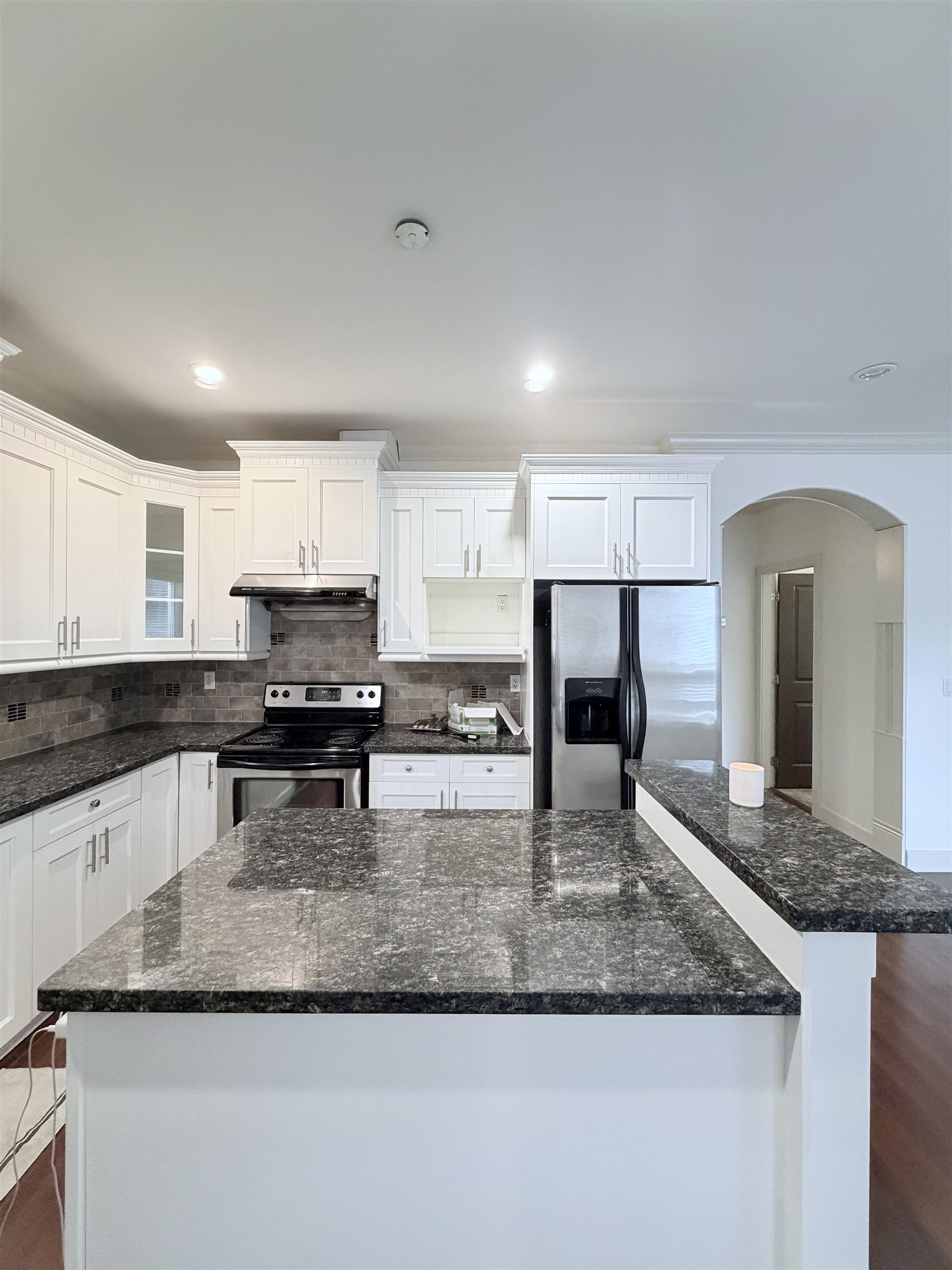 Additional image 3 of 6959 196 St , Surrey, BC, V4N 5Z1