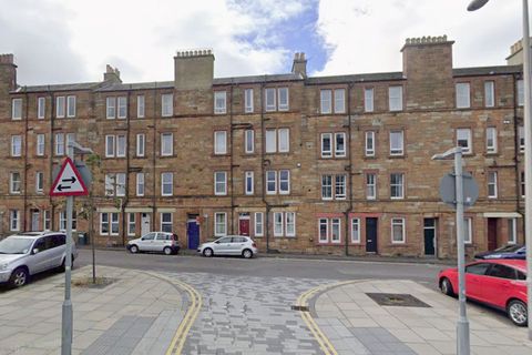 33, Gibson Terrace, Flat 3F2, Fountainbridge, Edinburgh EH111As EH11