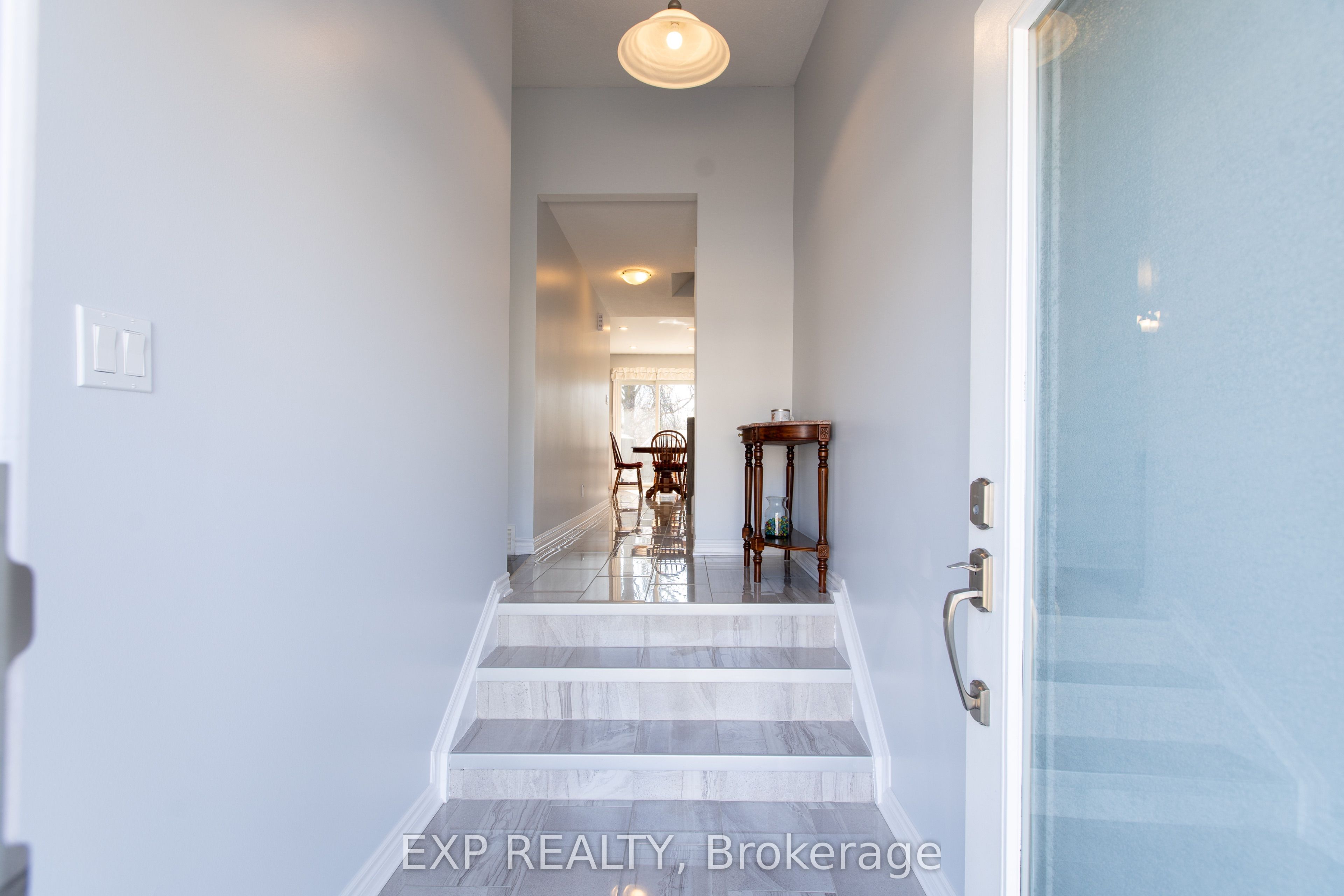 Additional image 4 of 1534 Rosebella Avenue, Ottawa, ON, K1T 1E8