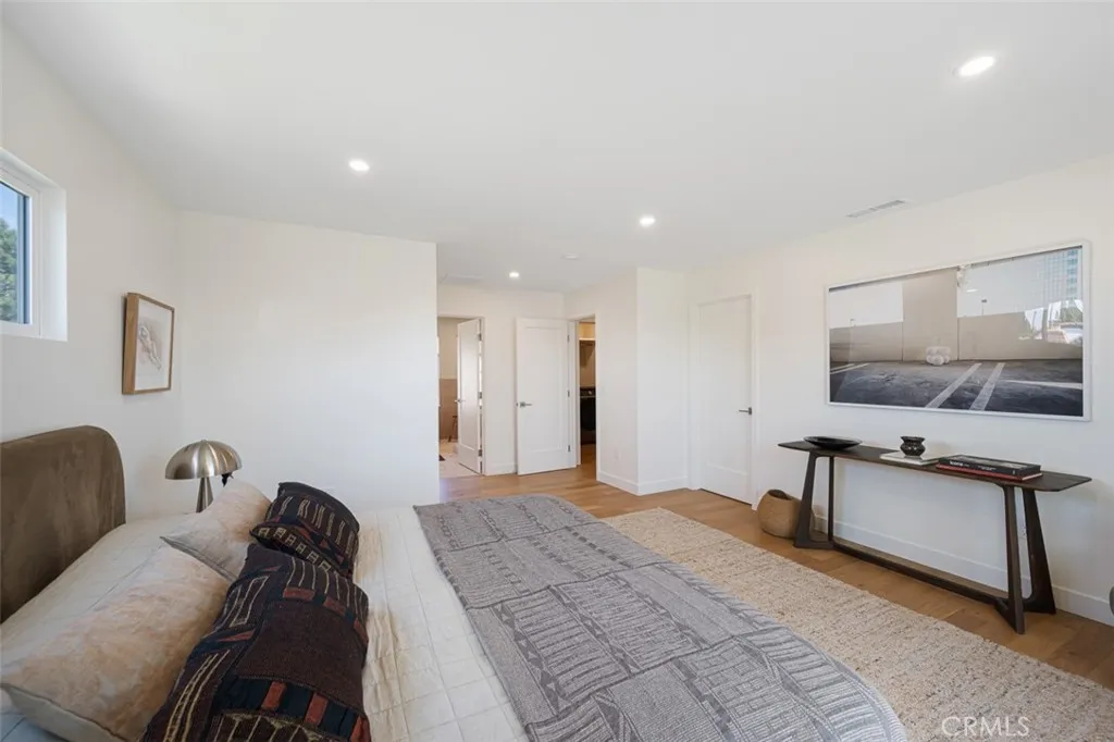 Additional image 88 of 2880 Club House Road, Costa Mesa, CA 92626