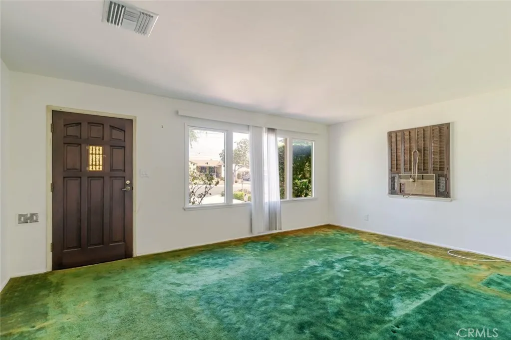 Additional image 5 of 722 E 6th Street, Ontario, CA 91764