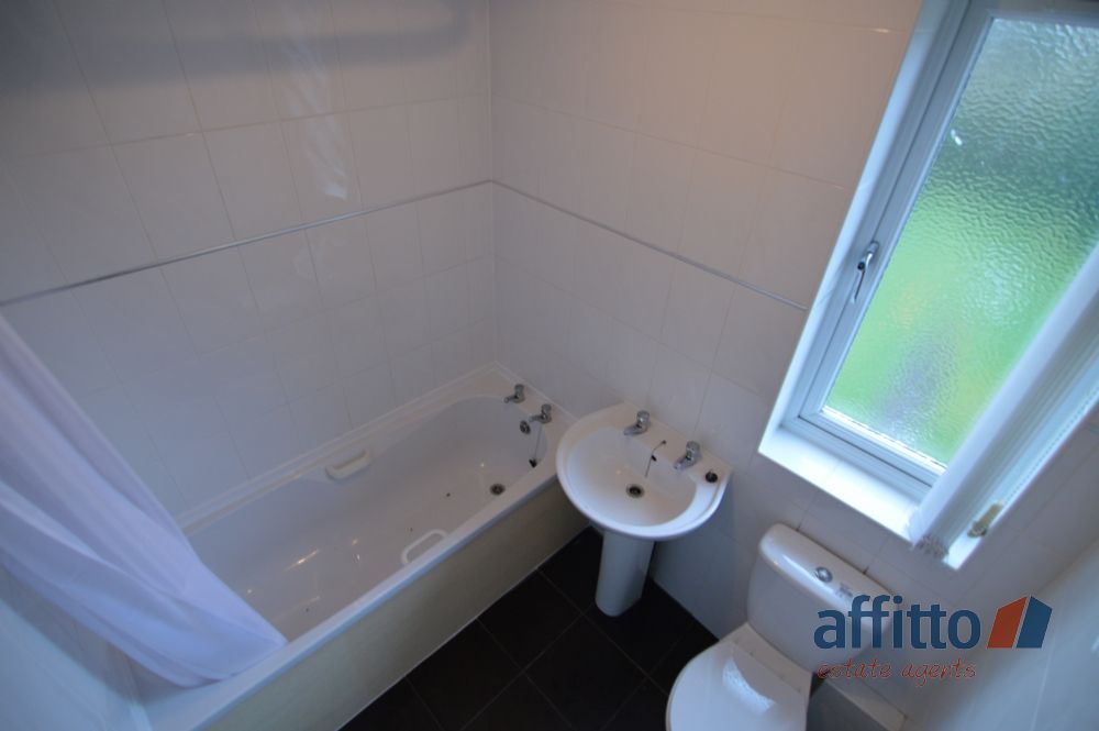 Additional image 7 of 2 bed semi-detached house to rentNevison Street, Larkhall ML9