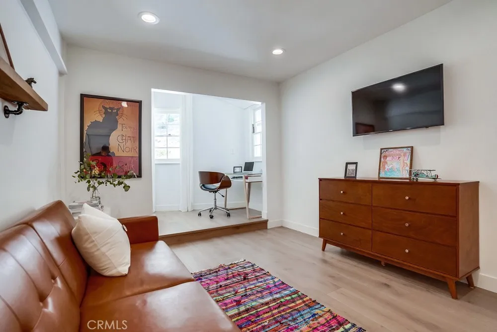 Additional image 114 of 20619 Martha St, Woodland Hills, CA 91367