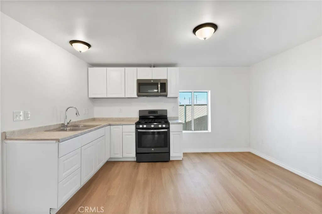 Additional image 11 of 395 W 4th St, Beaumont, CA 92223