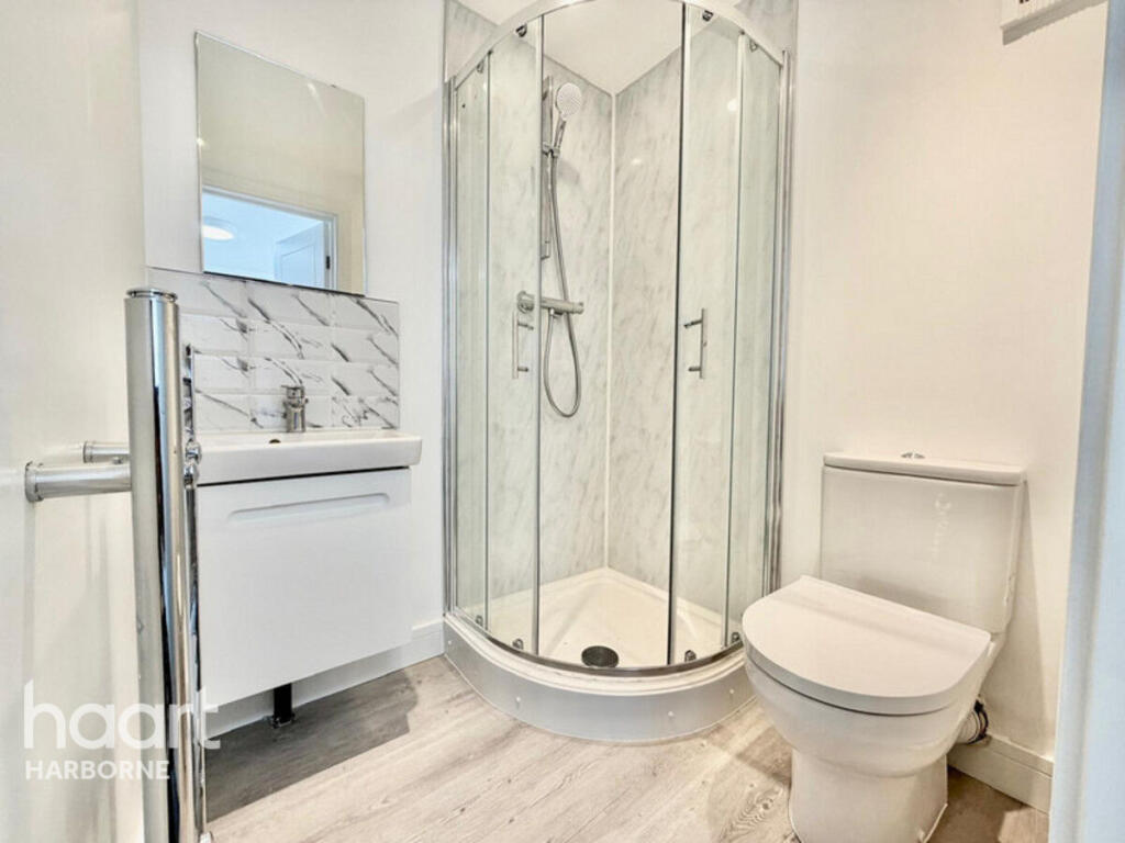 En Suite Rooms, Oldbury photo 3