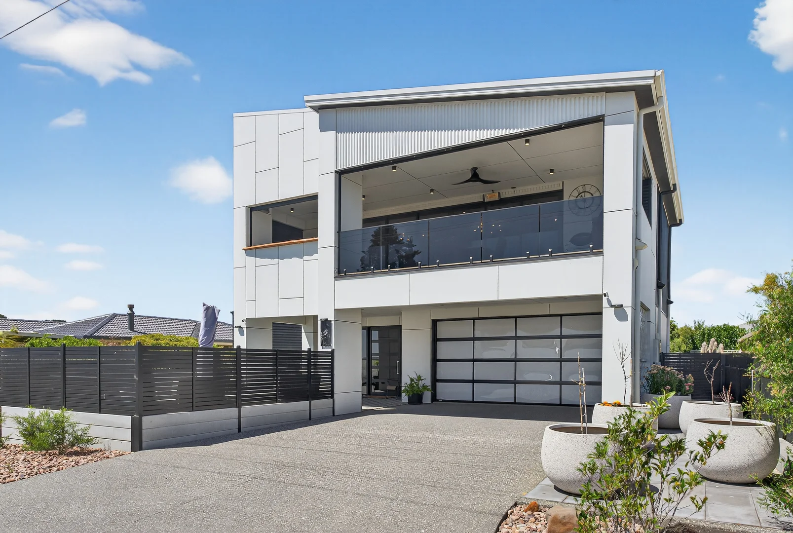 Additional image 2 of 45 Captain Sturt Parade, Hindmarsh Island SA 5214