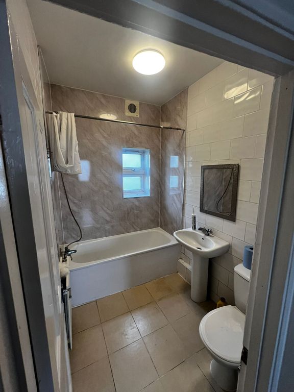 Additional image 13 of 3 bed terraced house to rentSpencer Road, Ilford IG3