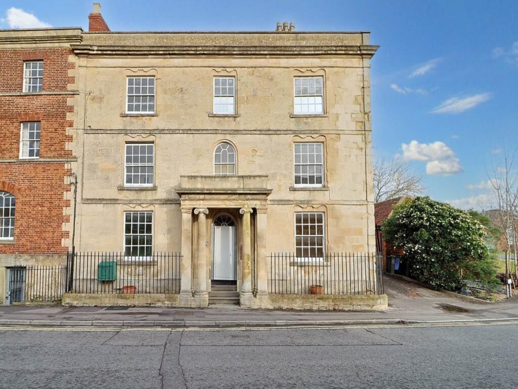 The Halve , Trowbridge , 