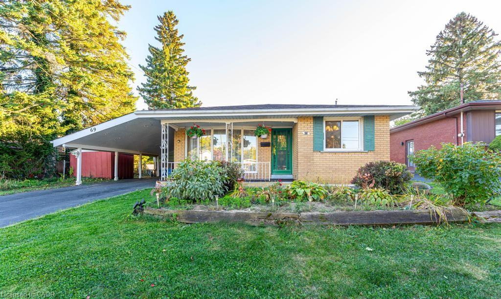 69 Buckingham Drive, Hamilton, ON, L9C 2G8