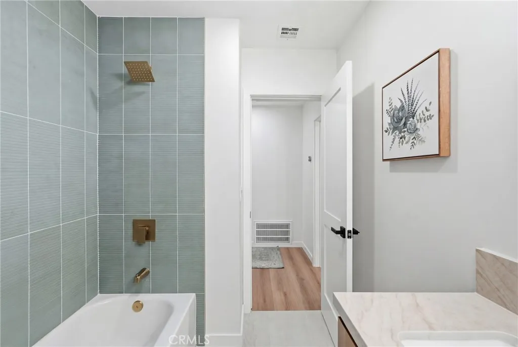 Additional image 73 of 6926 E Peabody St, Long Beach, CA 90808