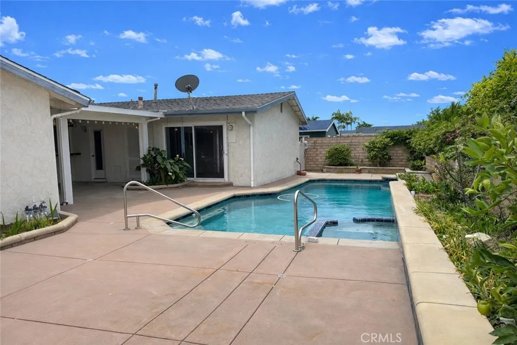 Additional image 10 of 3233 Michigan Ave, Costa Mesa, CA 92626