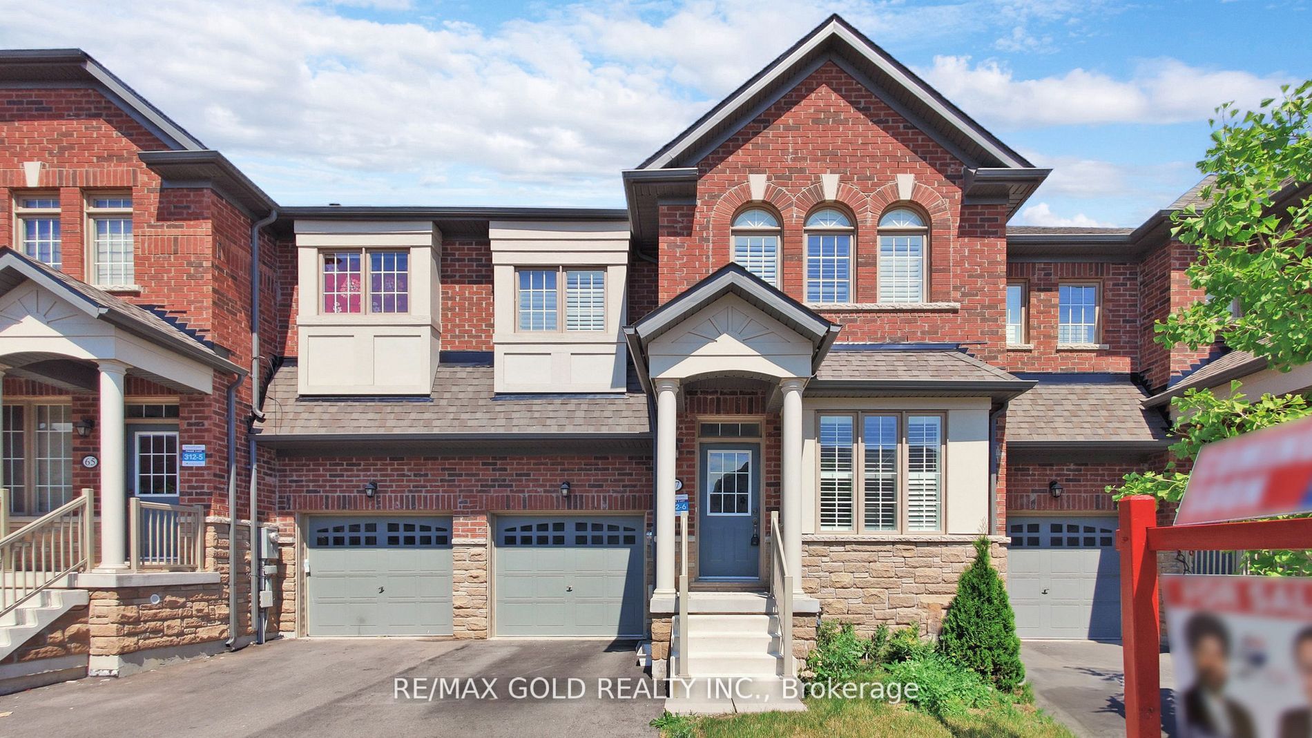 67 Folgate Crescent, Brampton, ON, L6R 4A7