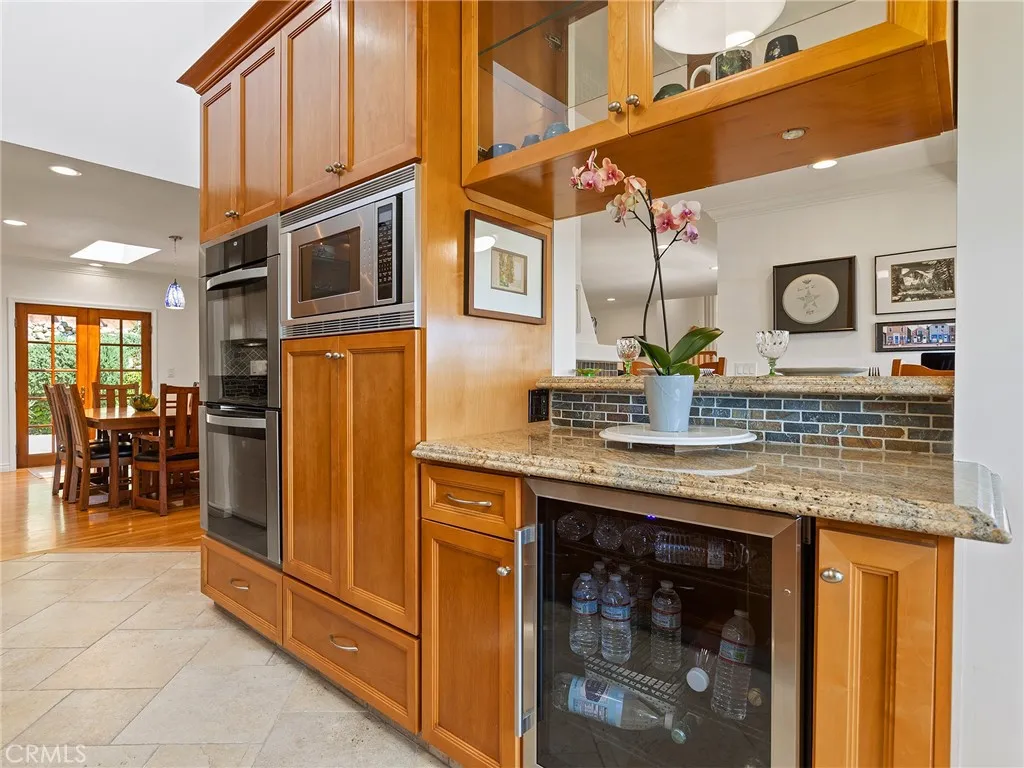 Additional image 78 of 1012 N Sunset Canyon Drive, Burbank, CA 91504