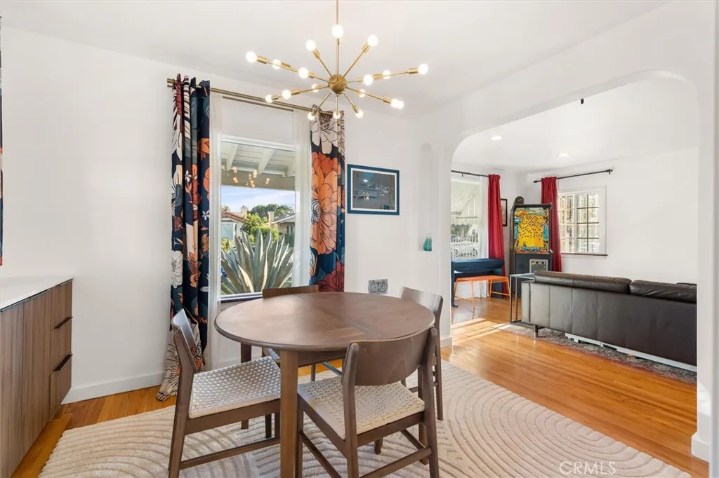 Additional image 12 of 527 W 106th Street, Los Angeles, CA 90044