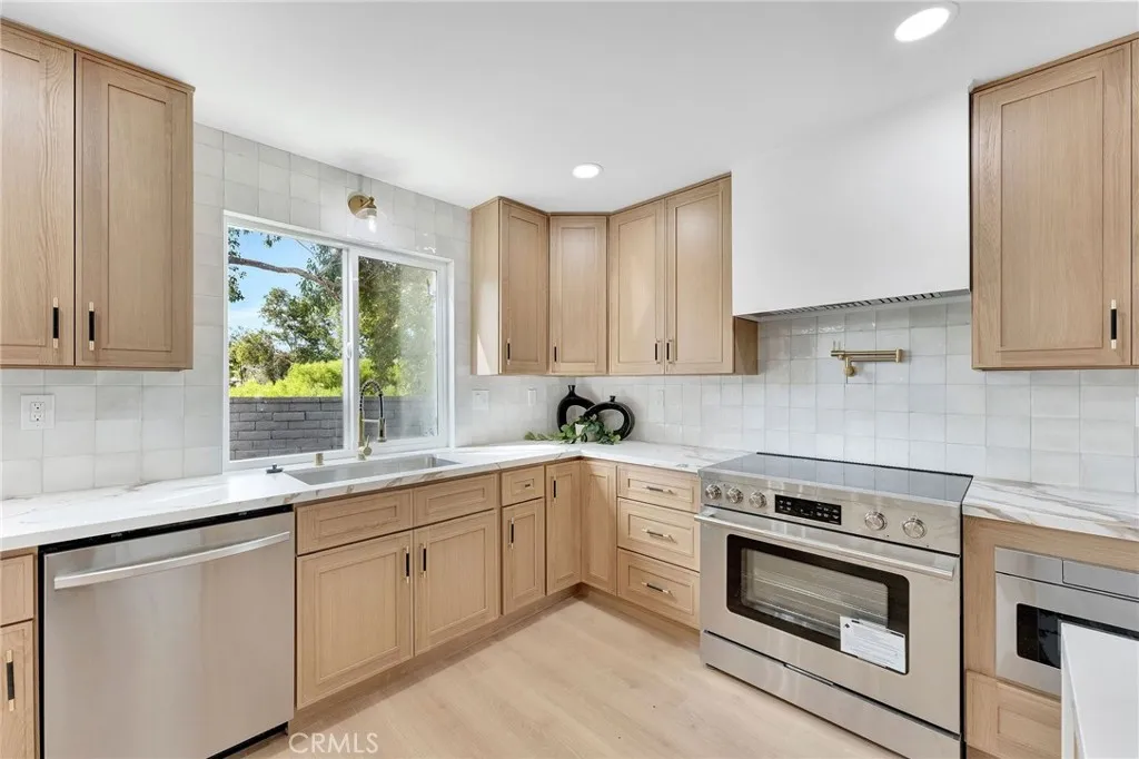 Additional image 63 of 22592 Brookdale, Lake Forest, CA 92630