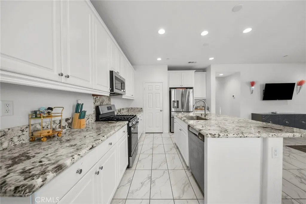 Additional image 39 of 370 Campbell Court, Santa Paula, CA 93060