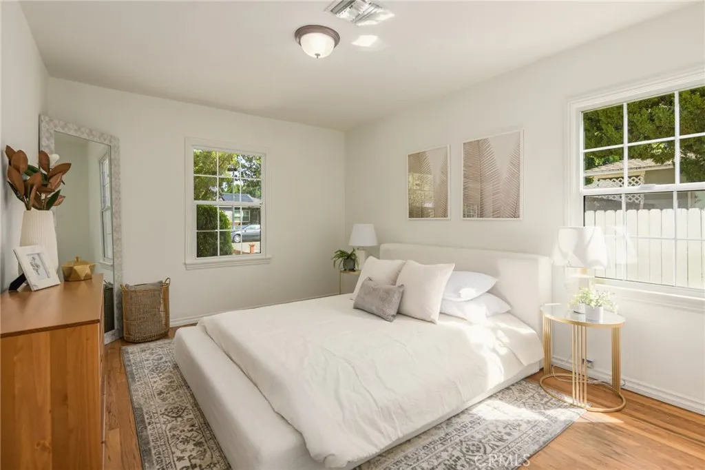 Additional image 19 of 17256 Lemay St, Lake Balboa, CA 91406