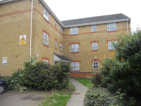 Collier Close, Beckton E6