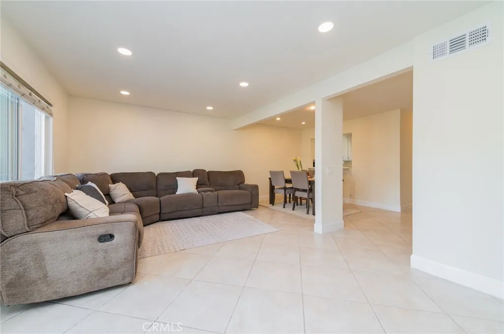 Additional image 9 of 47 Fox Holw, Irvine, CA 92614