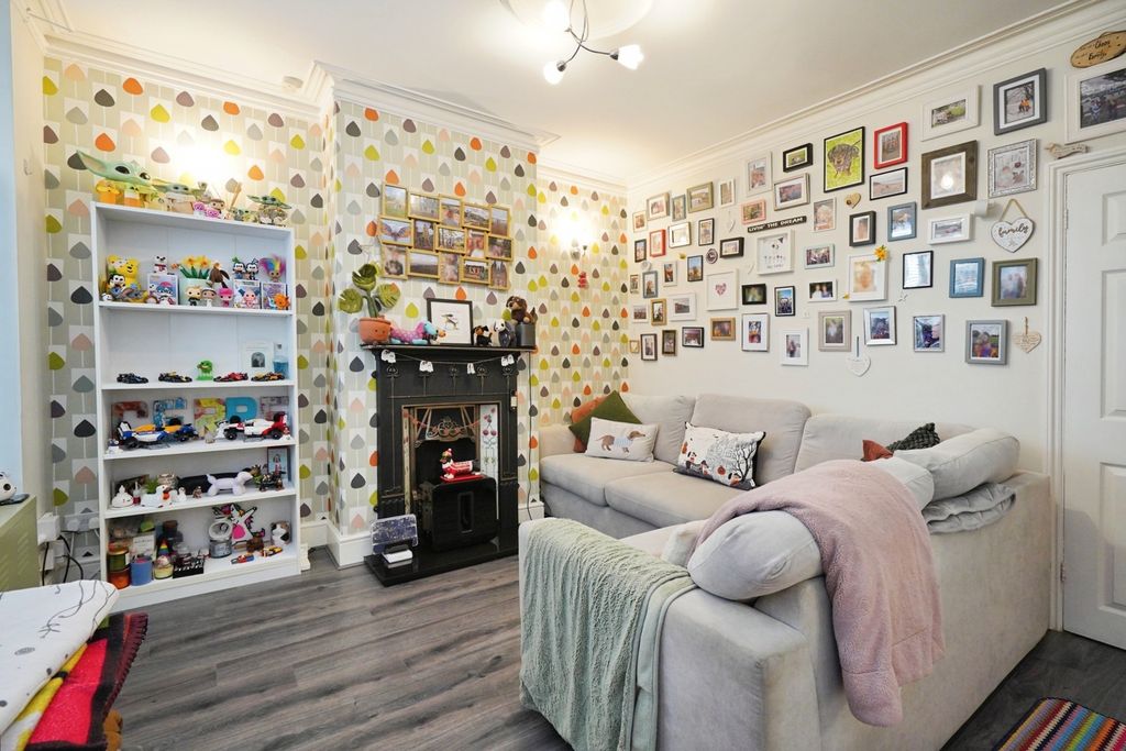 Additional image 13 of 3 bed terraced house for saleShobnall Road, Burton-On-Trent, Staffordshire DE14