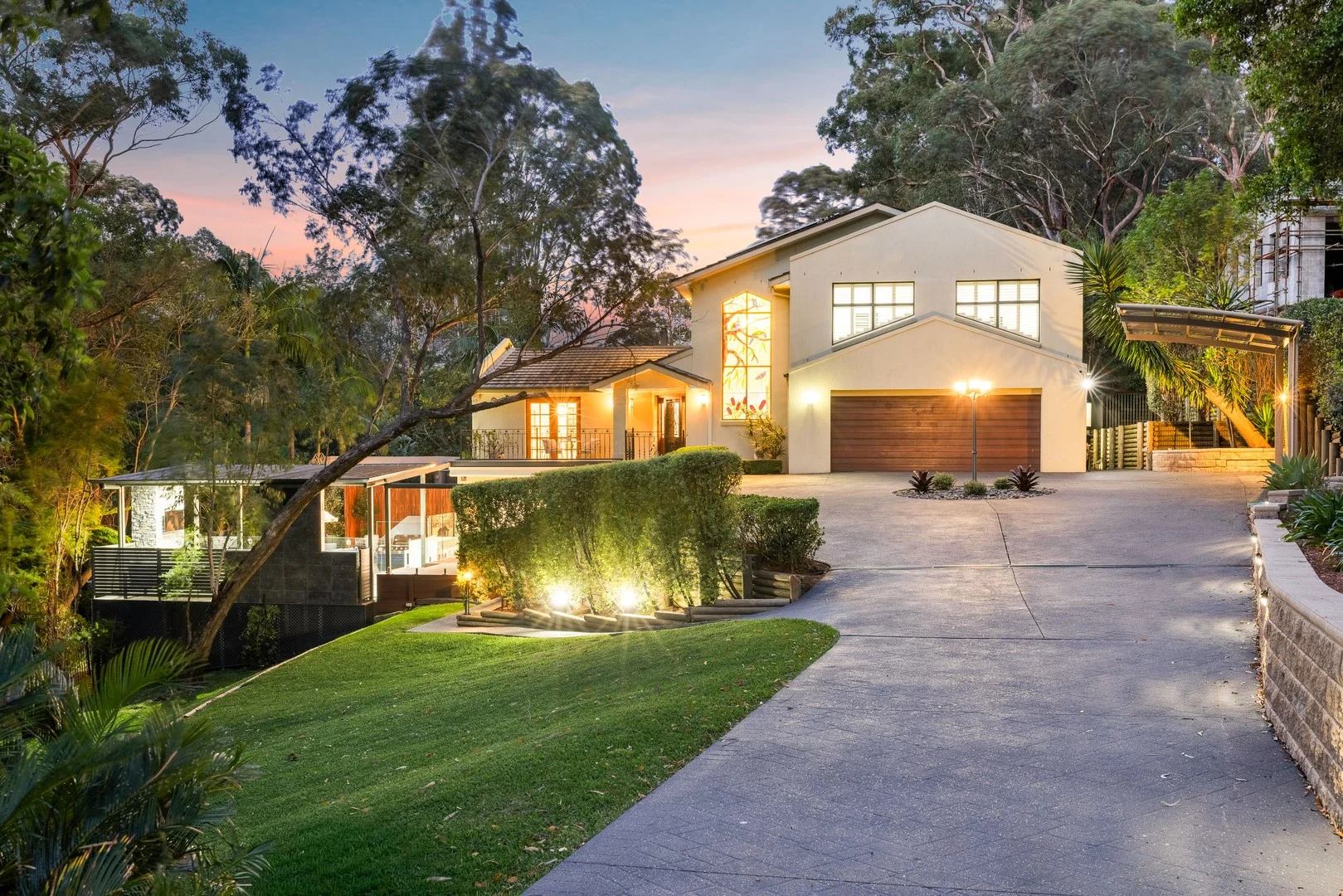 2A Ocean Place, Illawong NSW 2234