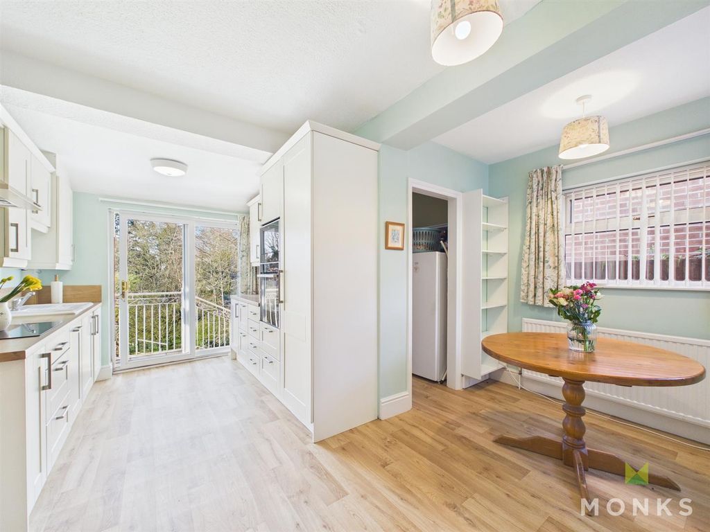 Additional image 15 of 3 bed property for saleOakfield Road, Shrewsbury SY3