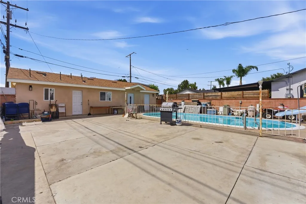 Additional image 36 of 10611 Bowman Ave, South Gate, CA 90280
