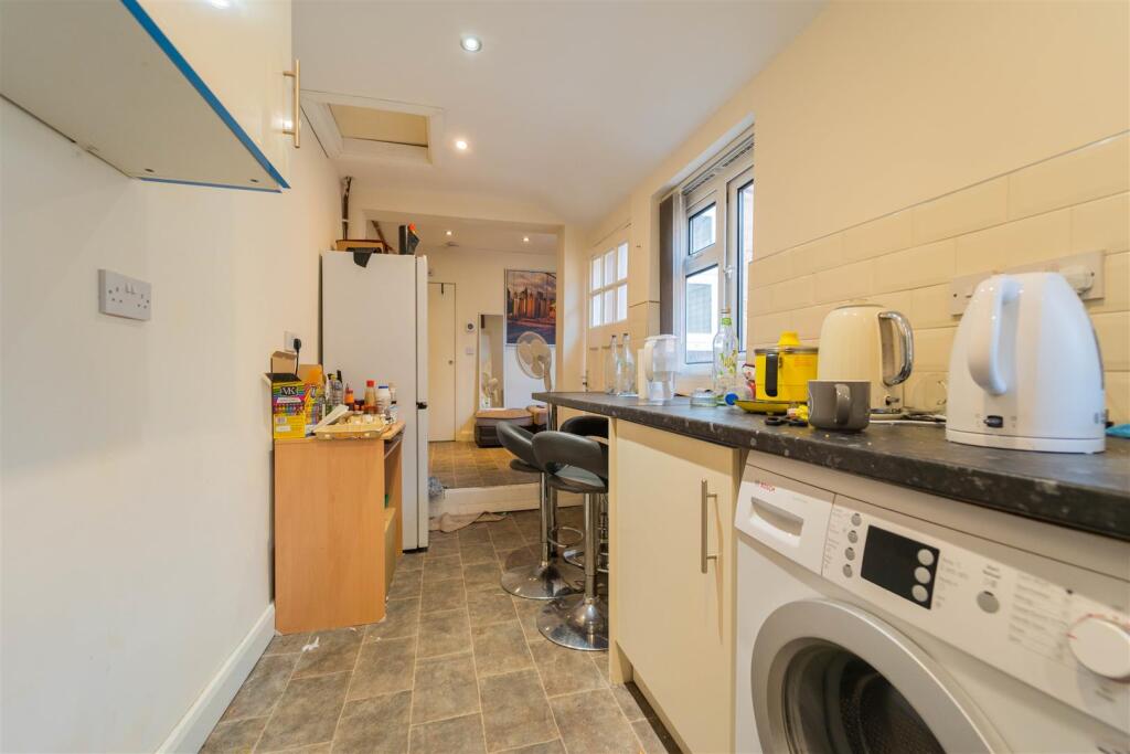 Dawlish Road, Birmingham, West Midlands, B29 photo 3