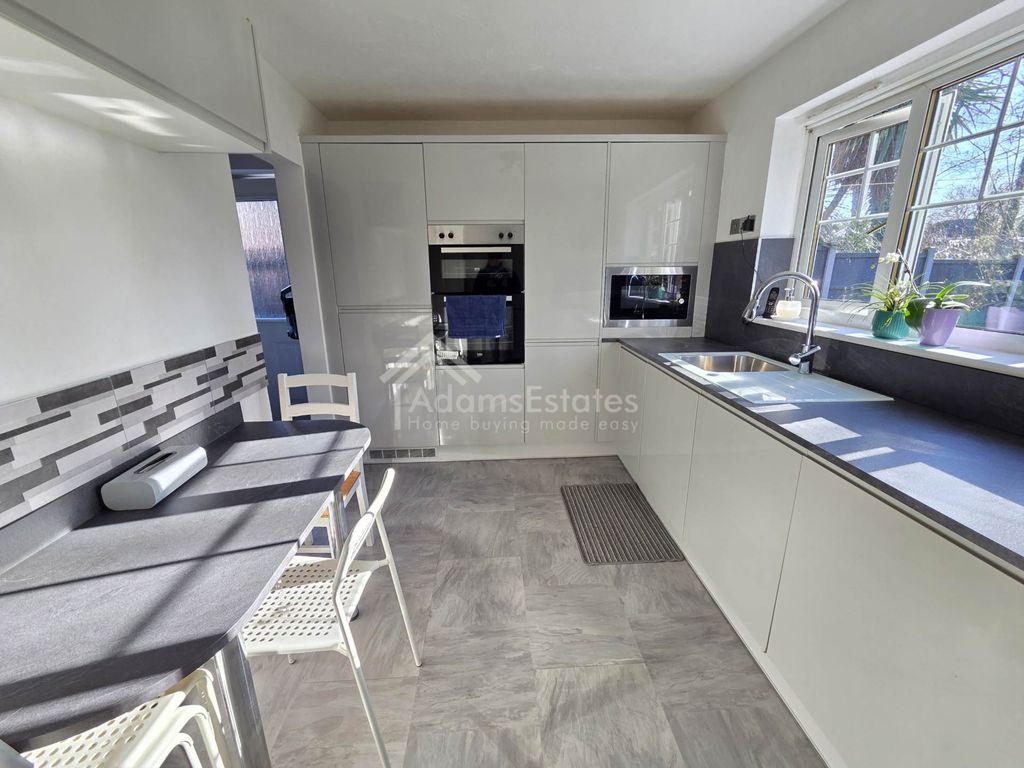 Additional image 16 of 4 bed detached house for saleOld Mill View, Dewsbury WF12