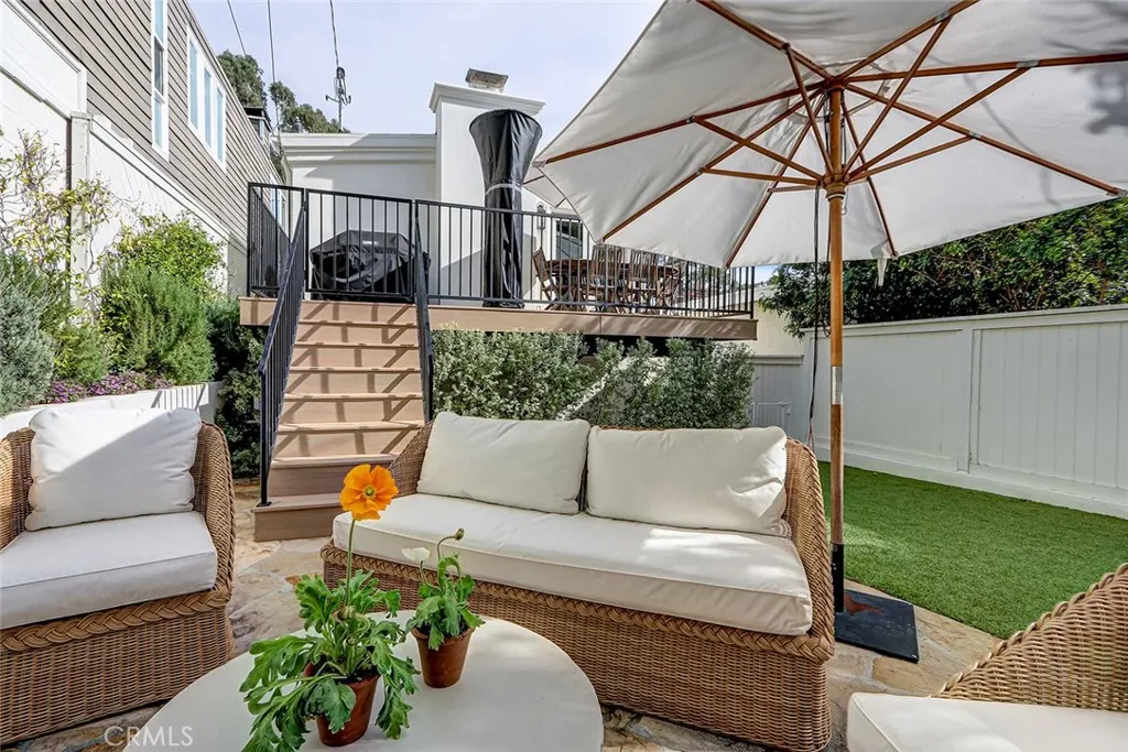Additional image 60 of 3211 N Valley Dr, Manhattan Beach, CA 90266