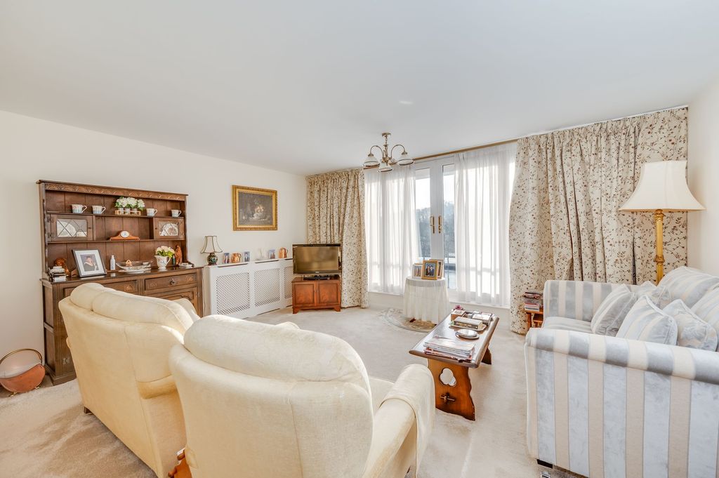 Additional image 7 of 3 bed flat for saleGraham Road, Sheffield S10
