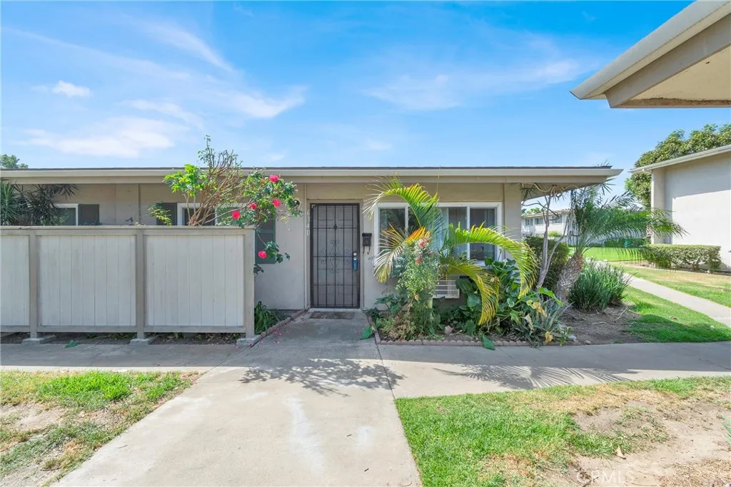 Additional image 2 of 634 W Main St Unit D, Tustin, CA 92780