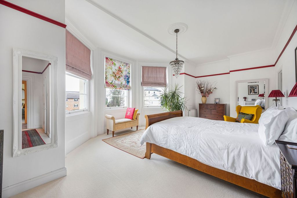 Additional image 19 of 3 bed flat for saleBurston House, Pittville Circus, Cheltenham, Gloucestershire GL52
