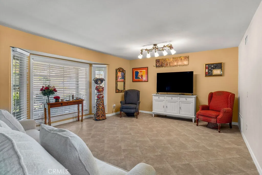 Additional image 7 of 5444 Peacock Lane, Riverside, CA 92505