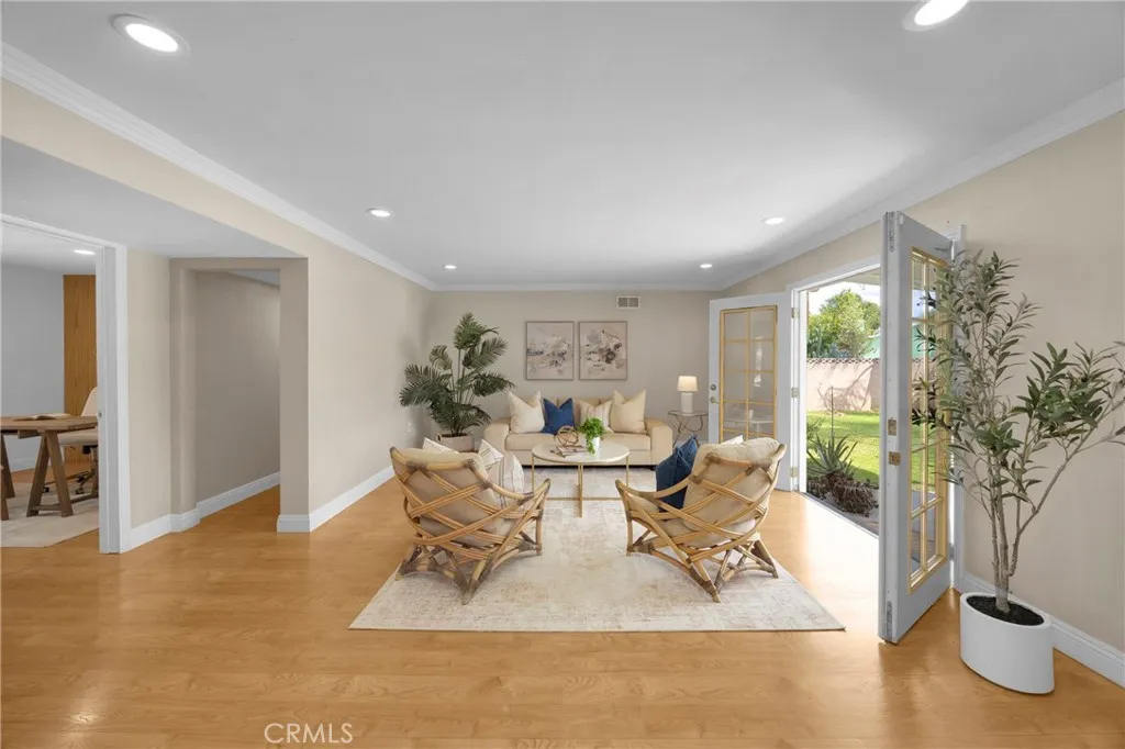 Additional image 2 of 518 Sheree Ln, Placentia, CA 92870