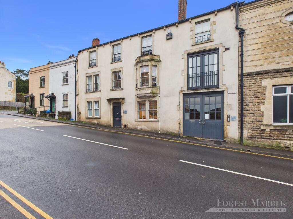 North Parade, Frome